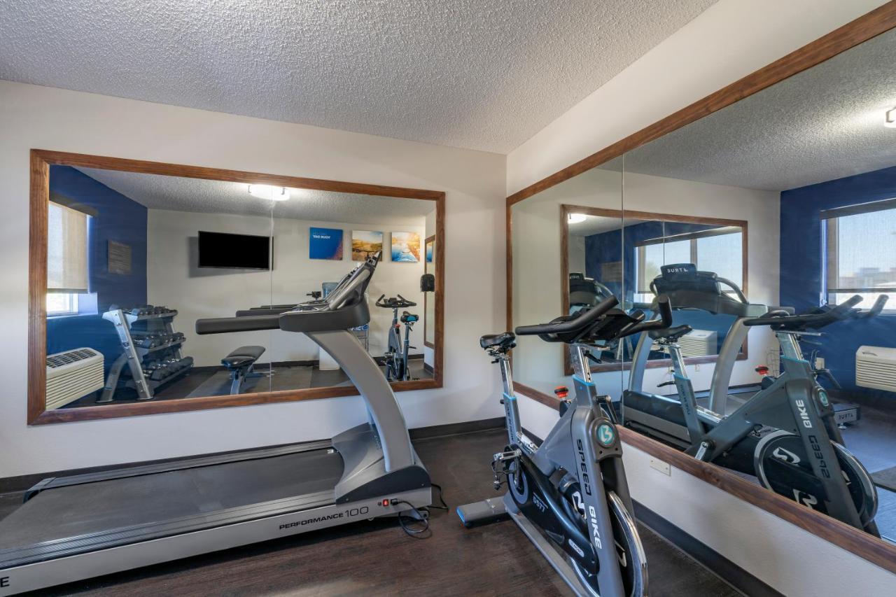 Comfort Inn & Suites Hays I-70 Εξωτερικό φωτογραφία