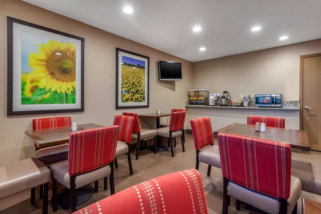 Comfort Inn & Suites Hays I-70 Εστιατόριο φωτογραφία